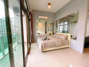Mount Austin #Palazio A2 Pool view 1-2Pax #MSPro